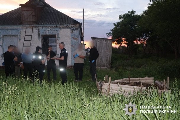 Загорнув у ковдру і прикопав на ділянці: під Білою Церквою чоловік зізнався у вбивстві співмешканки (фото)