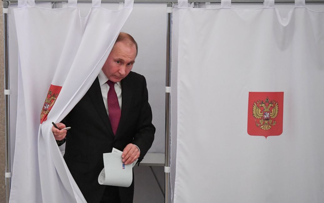 Путін проголосував на виборах / © Reuters