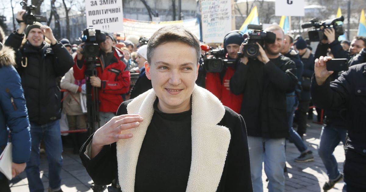 Савченко попрощалась із мамою і попросила відсвяткувати день народження без неї