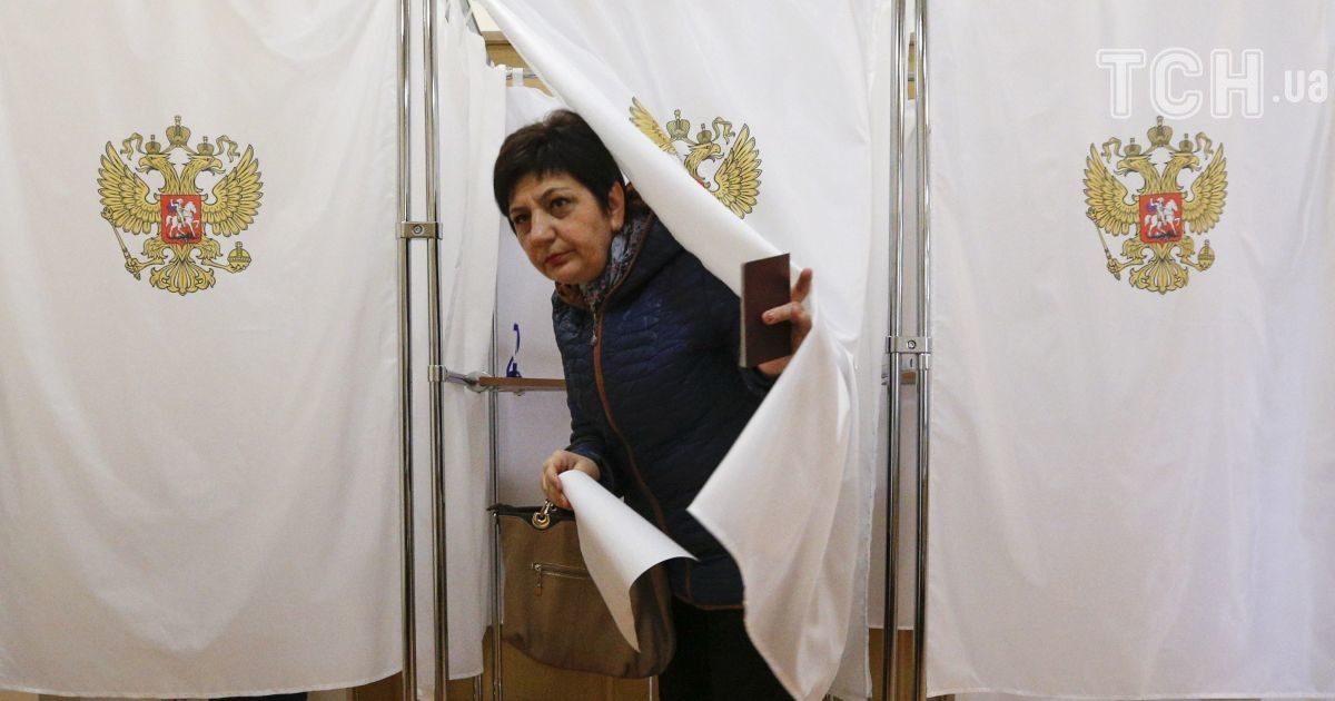 В Україні дозволяють проголосувати за президента РФ лише за дипломатичним паспортом