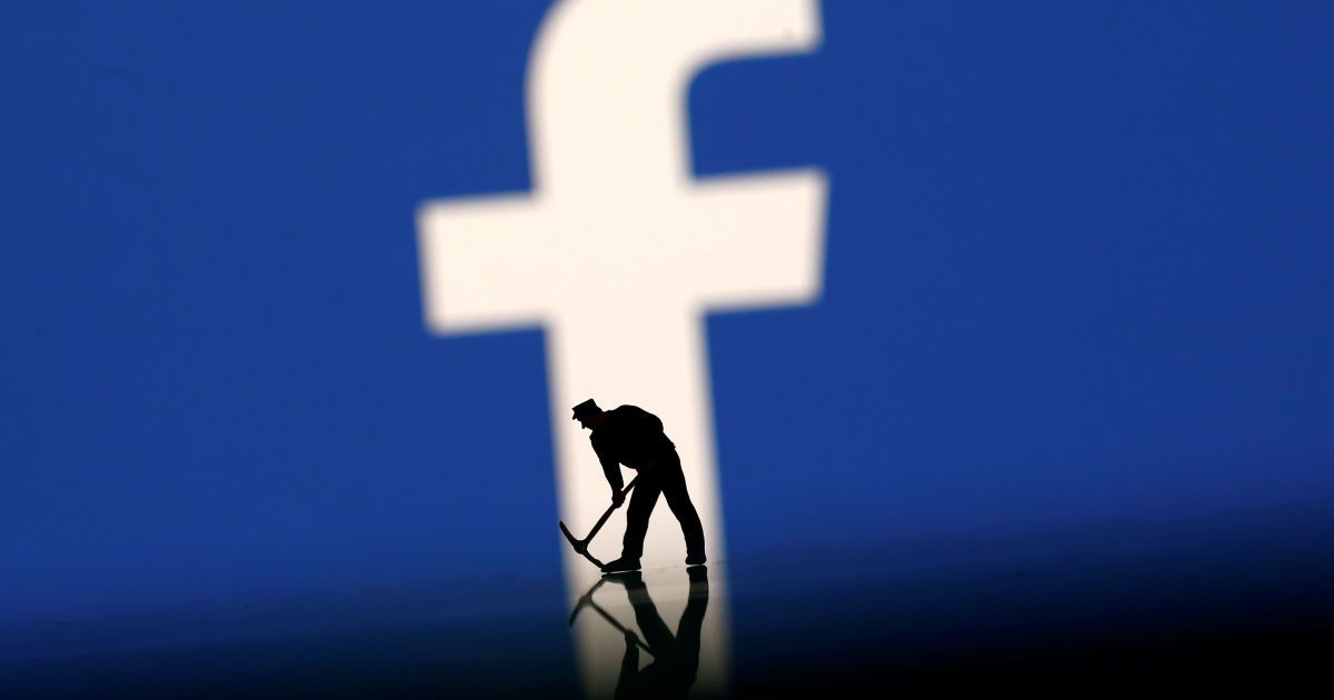 Вчений, пов'язаний з витоком даних Facebook, брав участь у дослідженні інтернет-тролів для РФ