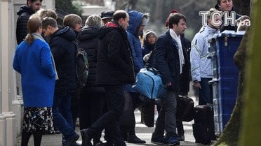Російські дипломати вже залишили лондонське посольство_5 / © Reuters
