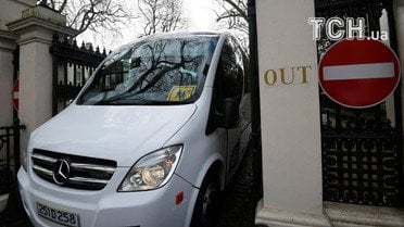 Російські дипломати вже залишили лондонське посольство_3 / © Reuters