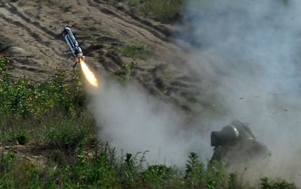 Украина получила от США партию ракет к противотанковым ракетным комплексам "Джавелин"