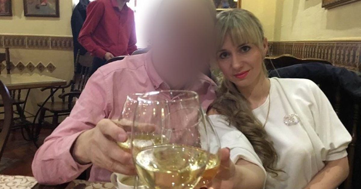 Фейкове весілля, підставні батьки і афера з житлом: жінки з Одеси виманили у закоханого британця 250 тисяч євро