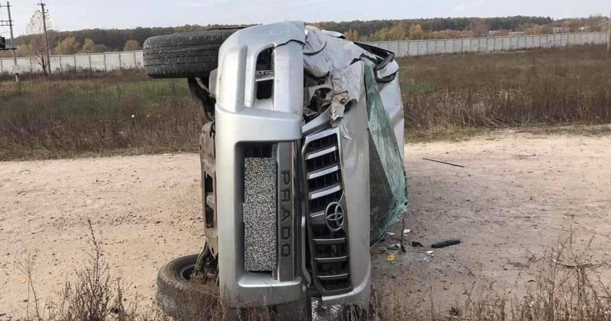 На Киевщине подросток взял отцовскую Toyota Prado покатать друзей и погиб
