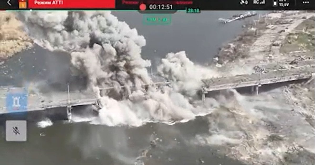 Британські дрони знищили міст на Херсонщині