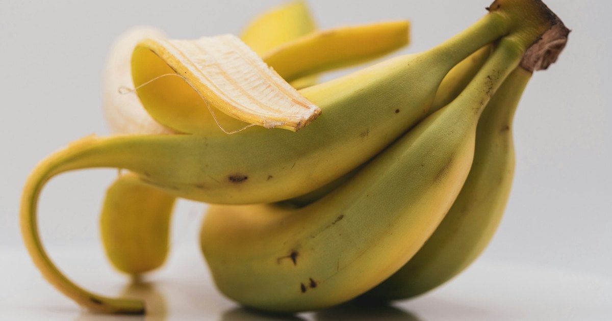 Чи можна їсти банани після обіду