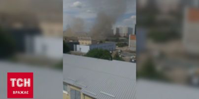 У Києві на вулиці Куренівській палають ангари