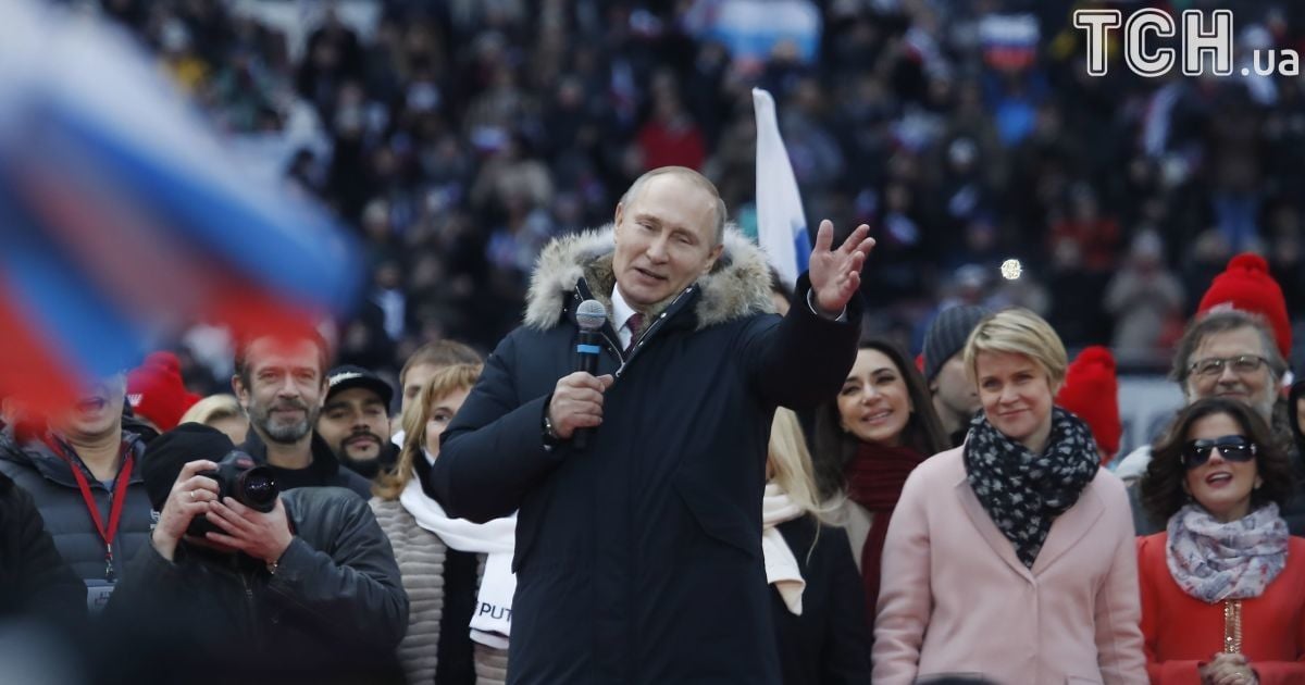 В России уже начали выбирать президента