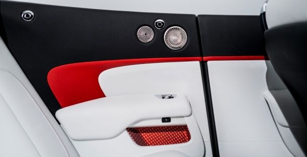 Rolls-Royce Dawn Inspired by Fashion