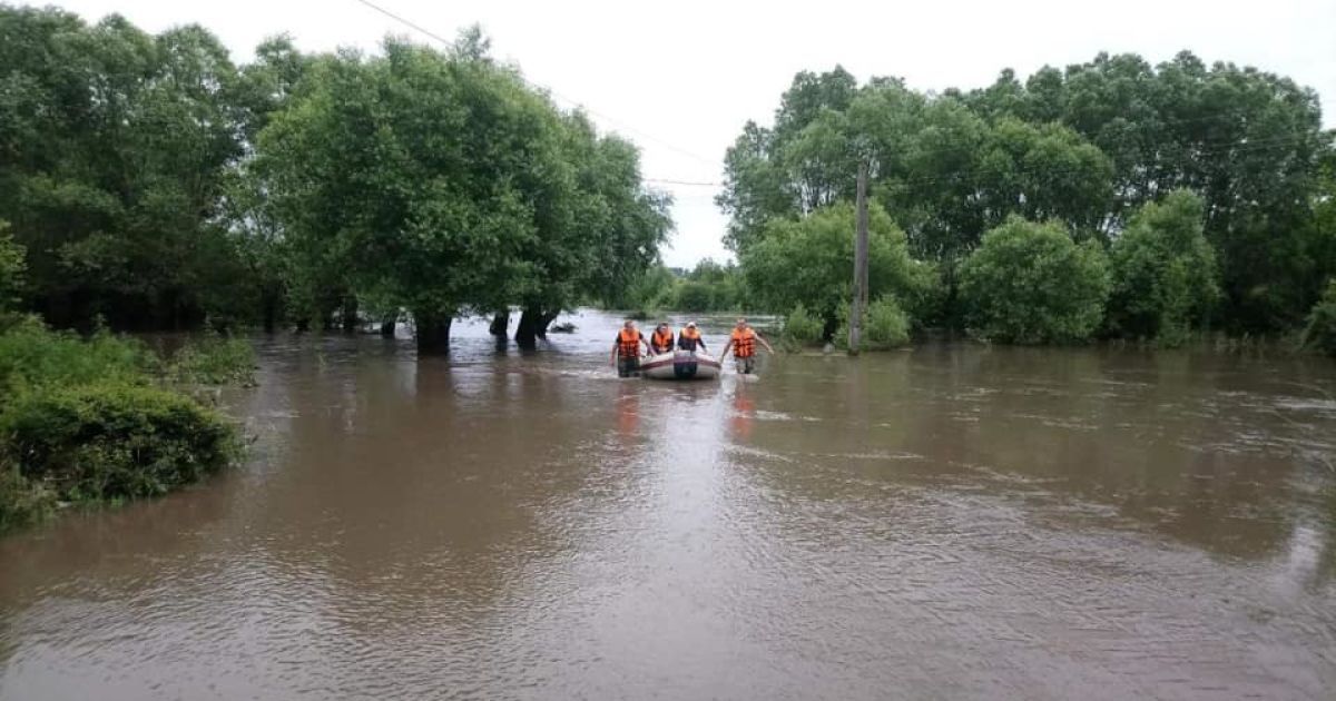 В Укргідрометцентрі попередили про підняття води у річках на заході Україні: є загроза підтоплень