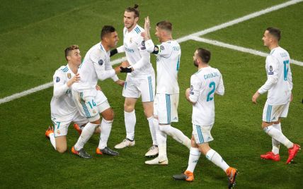 Несамовита радість Роналду та щирі вітання Зідана: як "Реал" відсвяткував перемогу у грі Ліги чемпіонів