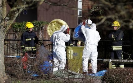 Новый инцидент в Великобритании: два человека пострадали от неизвестного вещества недалеко от Солсбери