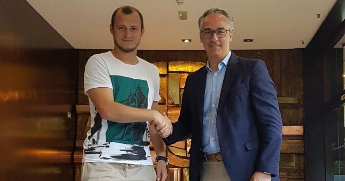 Зозуля опинився в центрі чергового скандалу. Як фани "Бетіса" підставили українця