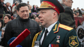 "Министр обороны" Кононов почти никогда не появляются без медалей.