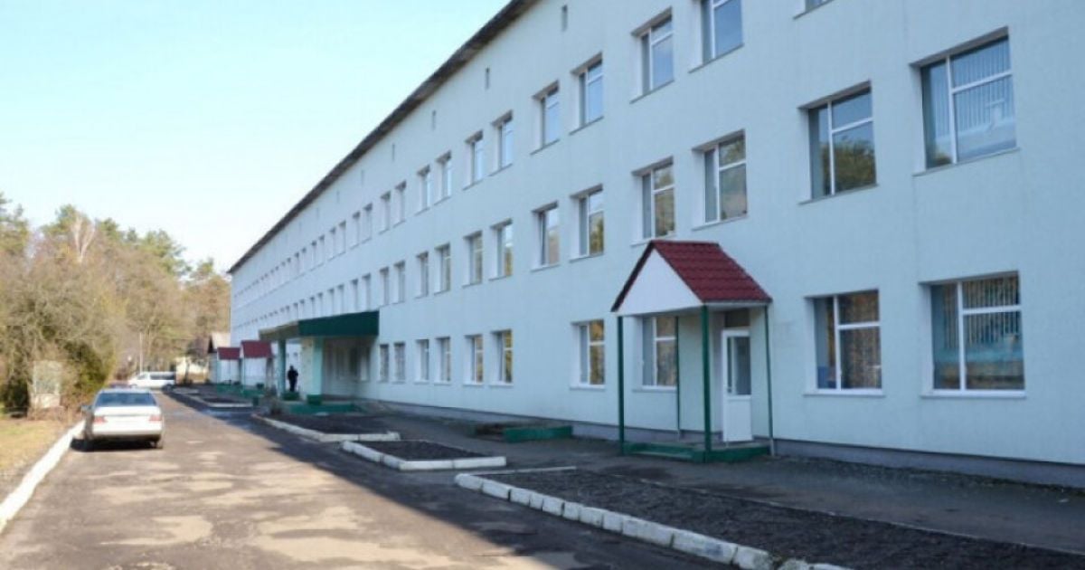 У Волинській області хворий на коронавірус пацієнт у лікарні вчинив самогубство