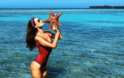 Любит пляжный отдых: Алессандра Амбросио похвасталась красивыми снимками с Багамских островов