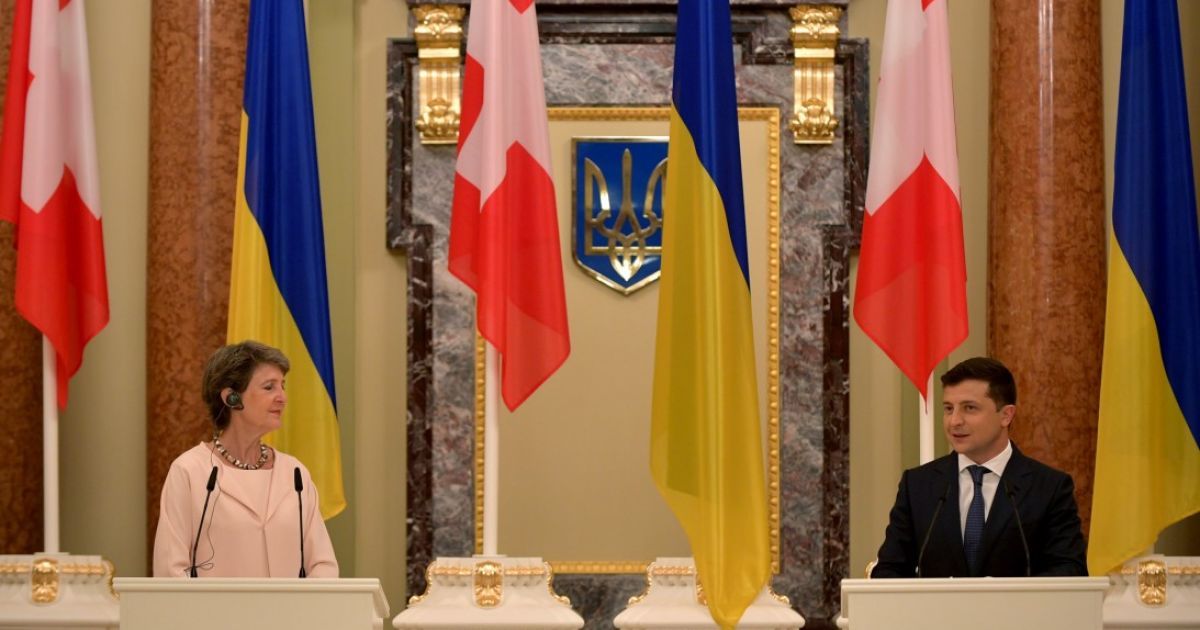 Швейцария выделила 115 млн долл. Украине: президент рассказал о результатах переговоров с Симонеттой Соммаругой