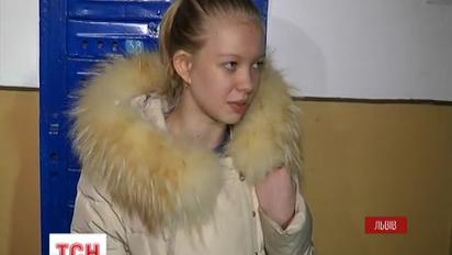 Во Львове вор ограбил 15-летнюю школьницу