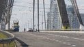 Північний міст у Києві після дронової атаки