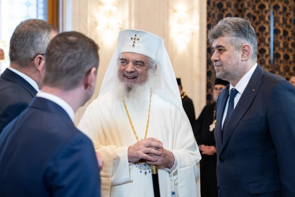 Прем'єр Румунії Марчел Чолаку разом з румунським православним патріархом Даниїлом. Фото з його Facebook-сторінки