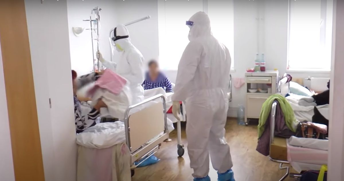 скриншот из видео/"Первый Кабельный"
