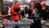 Новости Украины: пожарник сделал предложение невесте прямо во время эвакуации