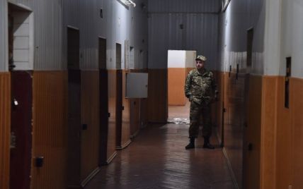 В Україні через коронавірус можуть почати випускати в'язнів: у мін'юсті підтримали ідею
