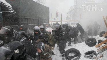 демонтаж наметового містечка біля ради_13 / © Reuters
