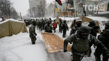 демонтаж наметового містечка біля ради_26 / © Reuters