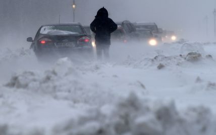 Снежная буря спровоцировала чрезвычайное положение в США