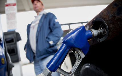 На АЗС немного упали цены на газ для автомобилей. Средняя стоимость горючего 16 февраля