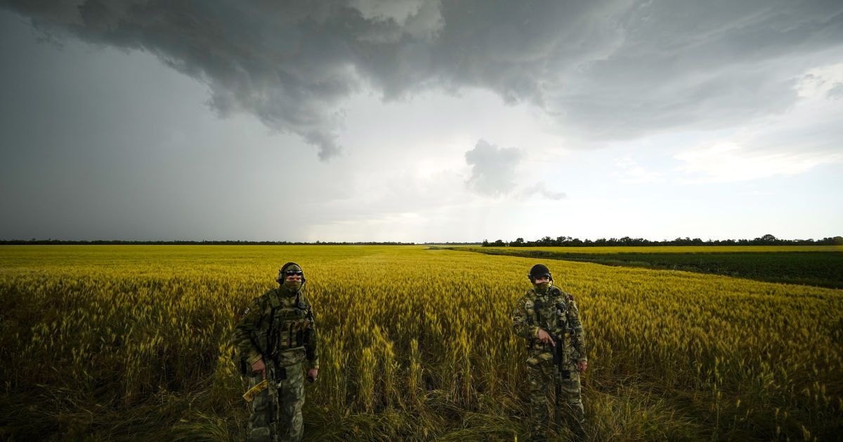 Ворог продовжує укріплятися на зайнятих рубежах - оперативне командування "Південь"