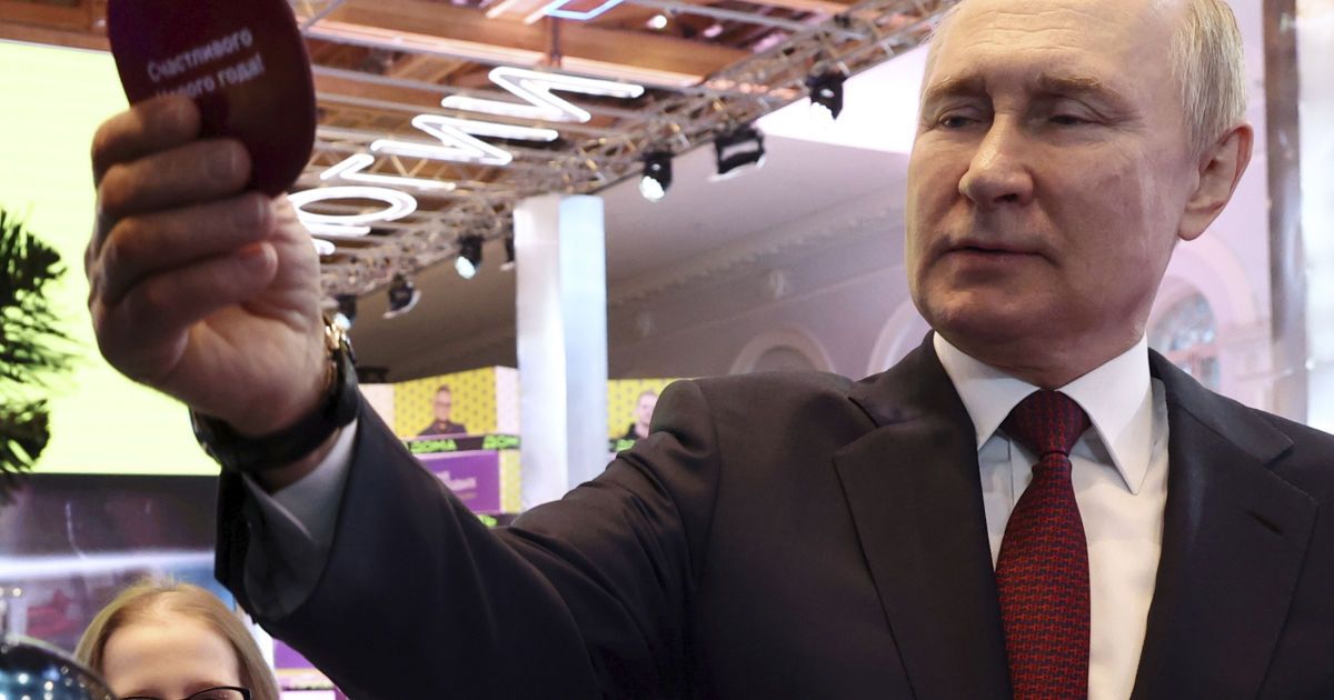 Наступник Путіна буде згоден на все: астролог Влад Росс назвав його прізвище