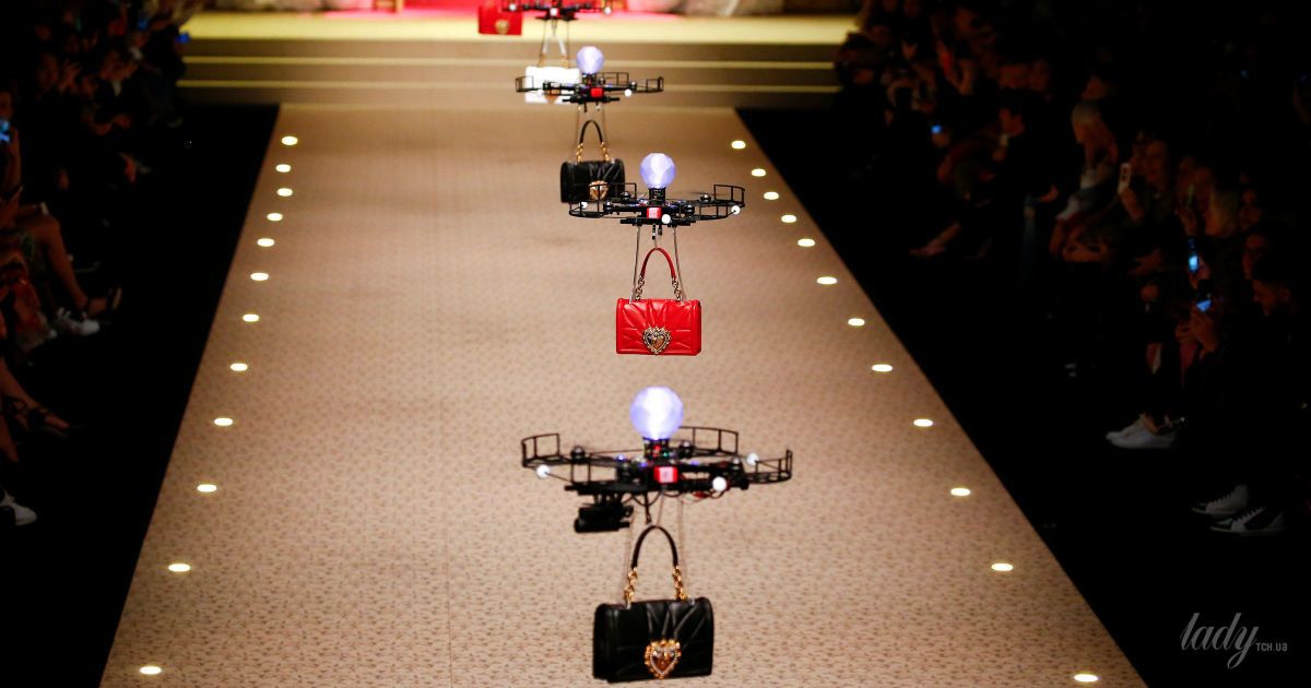 Показ коллекции Dolce & Gabbana в Милане