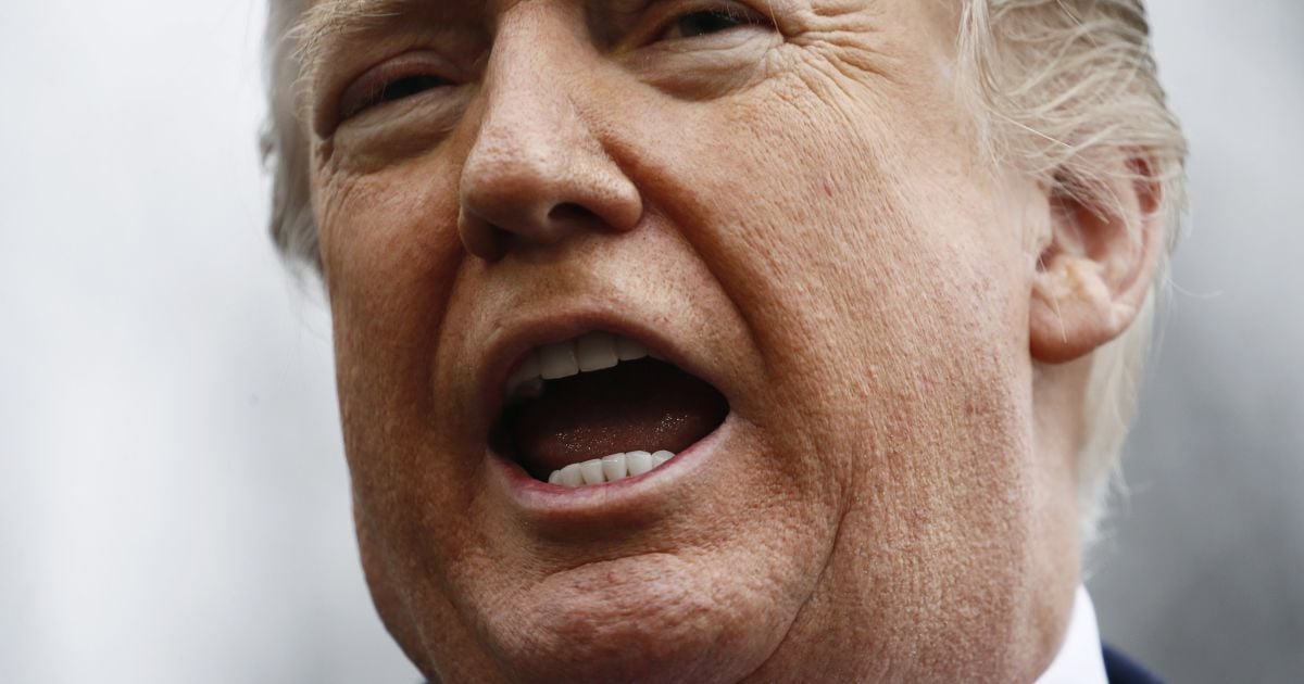 Прокльони та грубощі. ЗМІ розповіли, як лютував Трамп через видворених з Європи російських дипломатів
