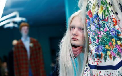 С головами вместо сумок: дизайнер бренда Gucci произвел фурор эпатажным шоу на Неделе моды в Милане