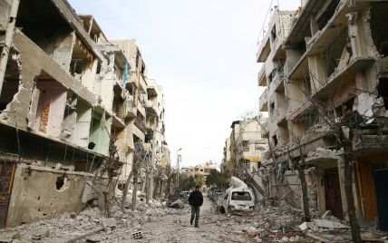 Удар армии Асада по школе в Восточной Гуте убил 15 детей - наблюдатели