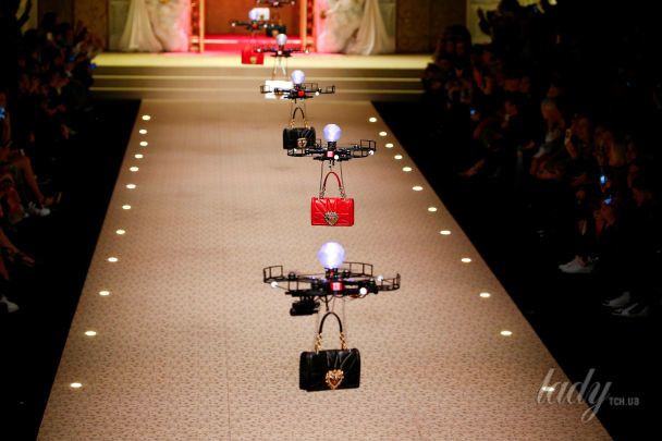 Показ коллекции Dolce & Gabbana в Милане / © Reuters