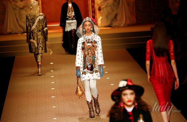 Показ коллекции Dolce & Gabbana в Милане / © Reuters
