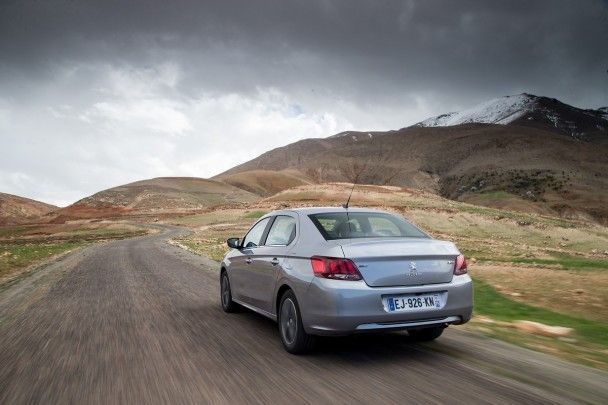 Peugeot 301