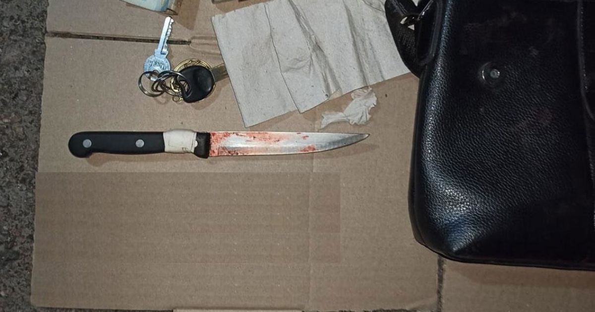 У суді в Запорізькій області розповіли, як чоловік зумів зарізати себе під час засідання