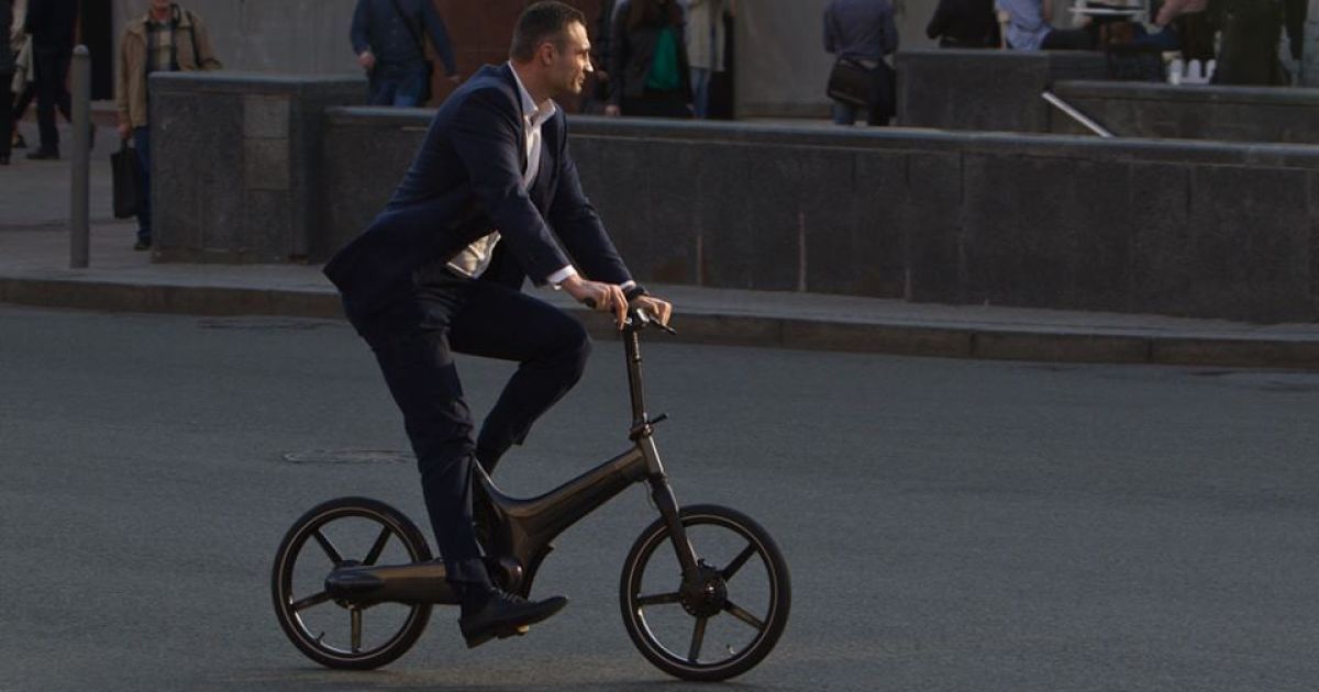 віталій кличко на велосипеді