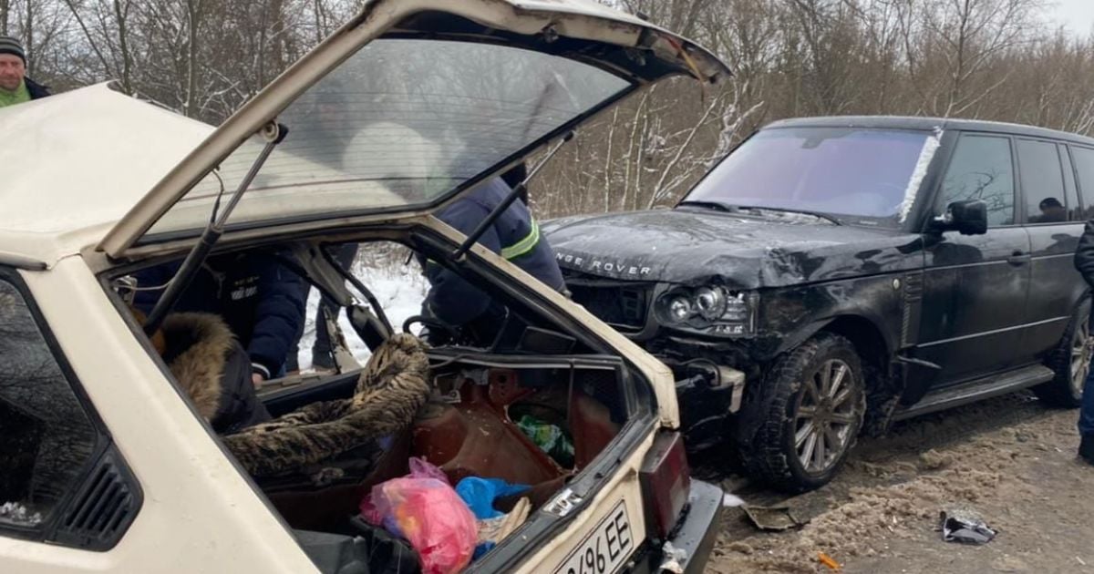 ВАЗ столкнулся с внедорожником в Винницкой области: один человек погиб, трое травмированы