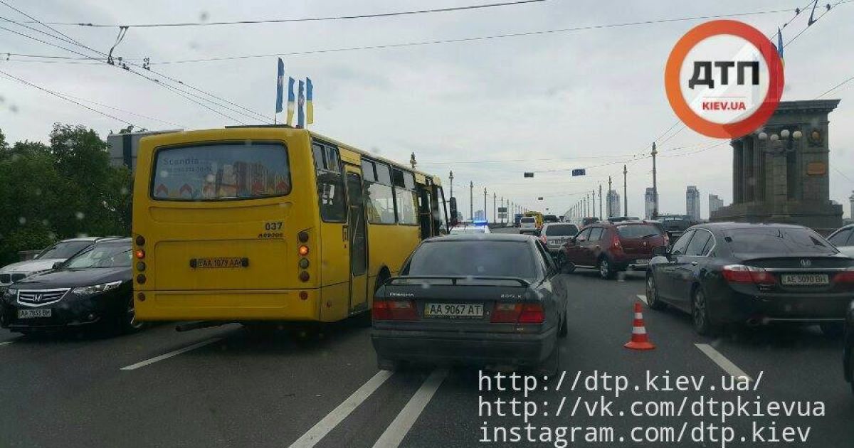 дтп на мосту патона_2 / © dtp.kiev.ua