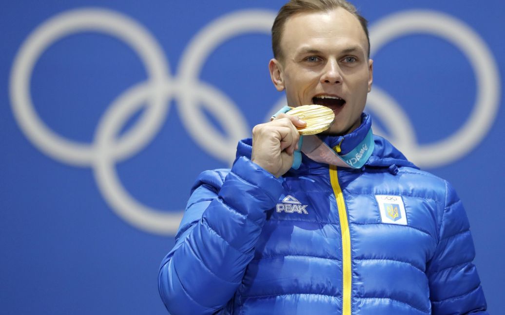 Олександр Абраменко отримав золоту медаль Олімпійських ігор у Пхенчхані / © Reuters