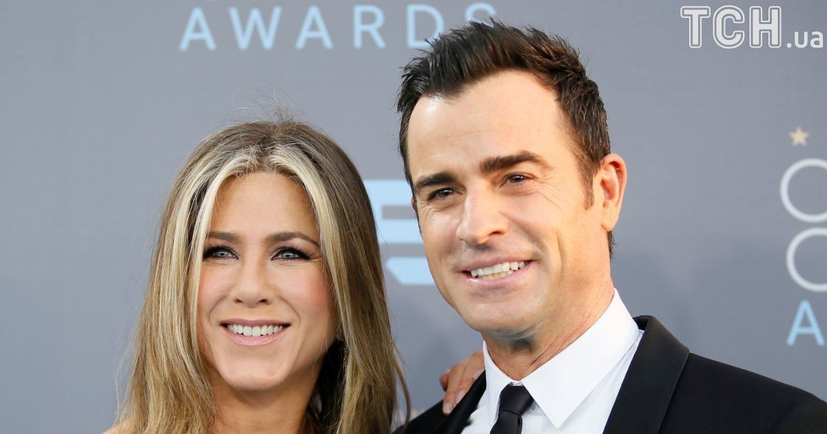 Офіційно: Дженніфер Еністон і Джастін Теру розлучаються