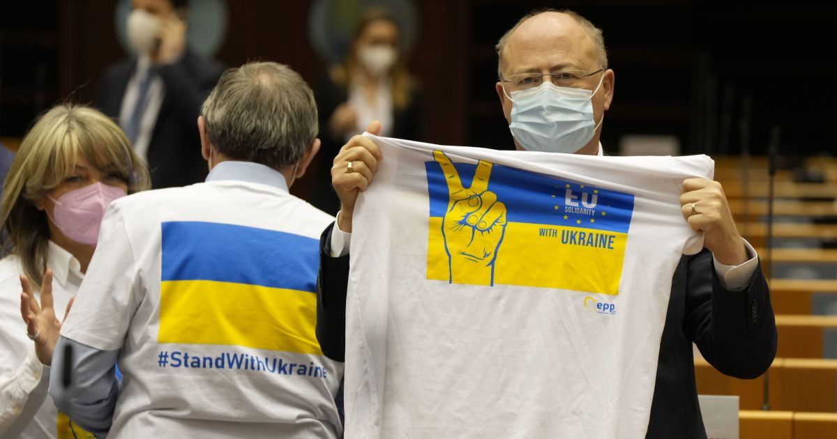 ЄС готує чергові санкції у відповідь на продовження Росією війни в Україні