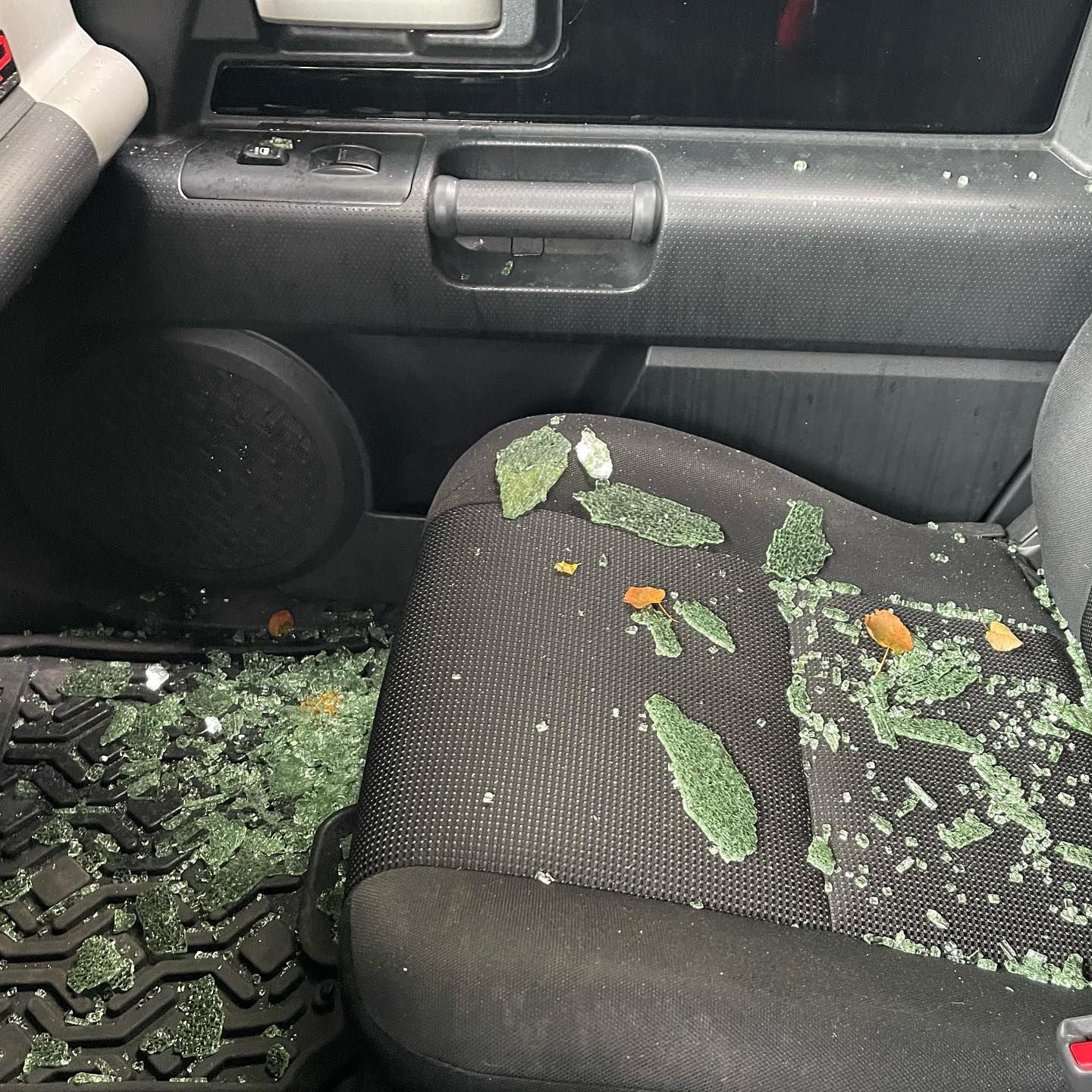 © facebook.com/sashko.polozhinsky